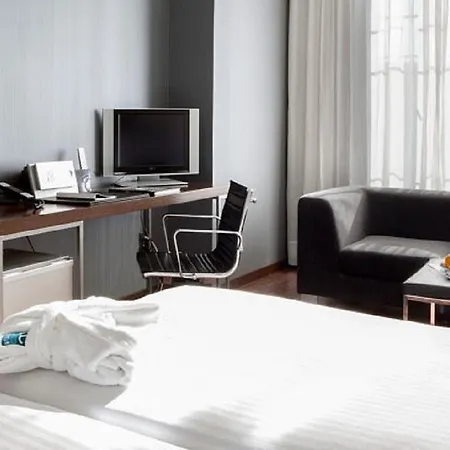 Hotel Ac By Marriott Burgo
