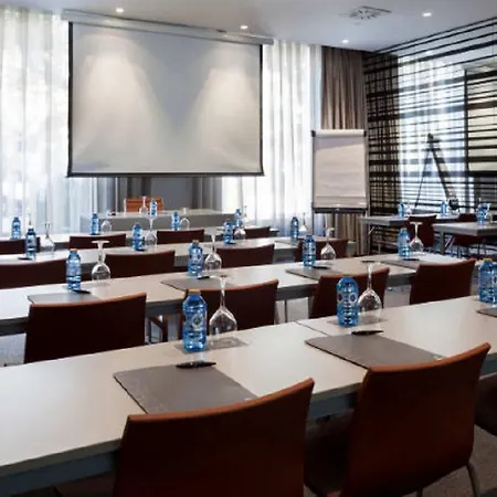 Hotel Ac By Marriott Burgo