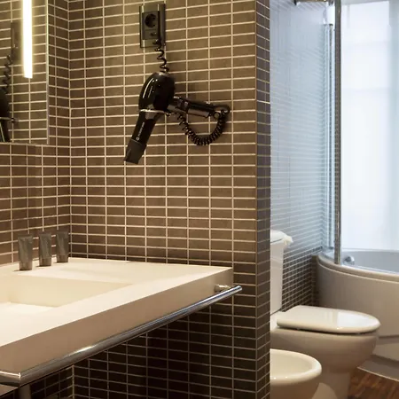 Ac By Marriott Hotel Burgo