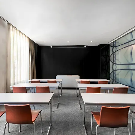 布尔戈斯ac酒店，万豪酒店 4* Burgo