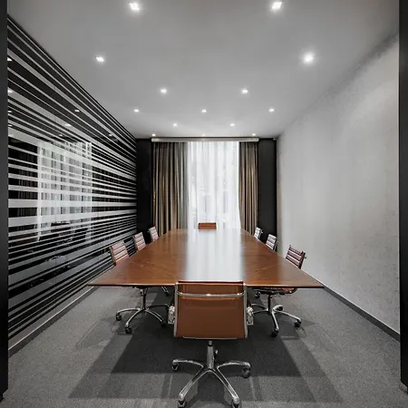 Hotel Ac By Marriott Burgo