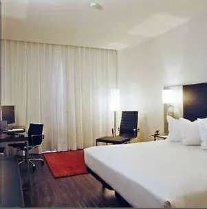 Hotel Ac By Marriott Burgo