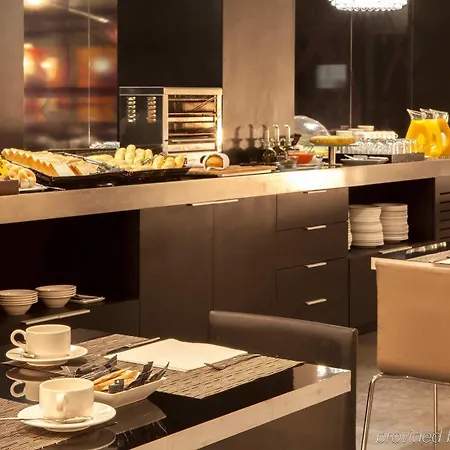 Ac By Marriott Hotel Burgo