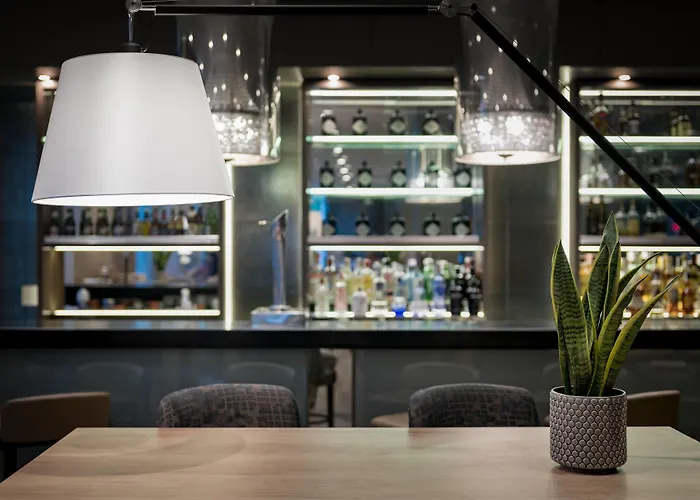 Ac By Marriott Burgo